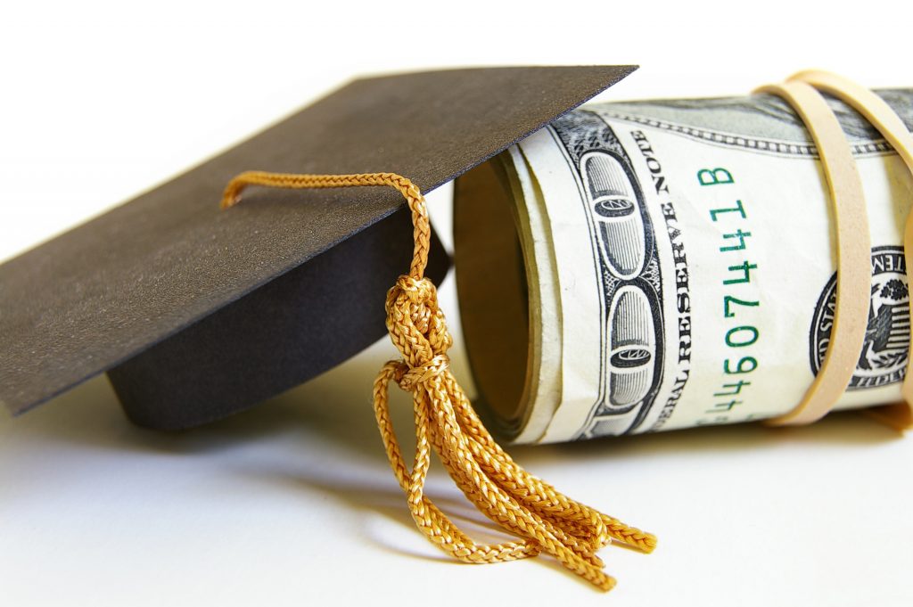 Debt Payoff Planner – 10 Things to Know About Student Loan Refinancing